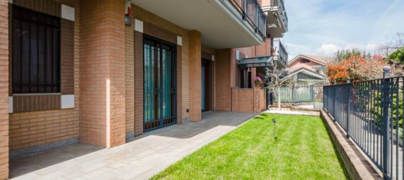 Apartamento de 2 dormitorios en Rivoli, Italy No. 264123 13