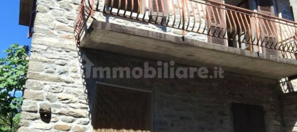 3 bedrooms House in Zeri, Italy No. 277165 20