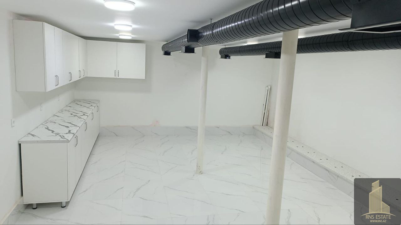 75m² Commercial property in Khatay, Azerbaijan No. 1101