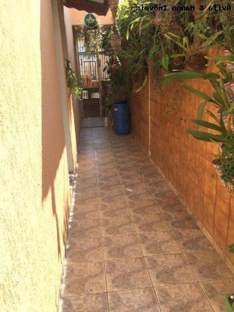 Дом с 4 спальнями в Сан-Паулу, Бразилия № 598761