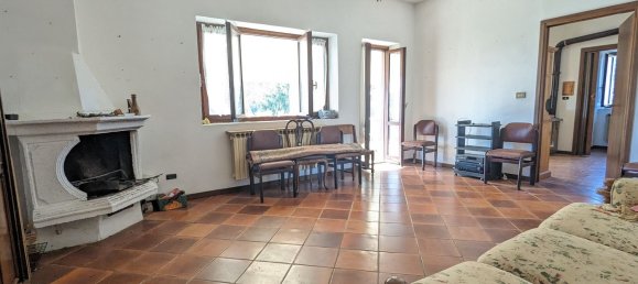 5 bedrooms House in Brissago-Valtravaglia, Italy No. 69566 14