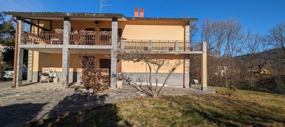 5 bedrooms House in Brissago-Valtravaglia, Italy No. 69566 28