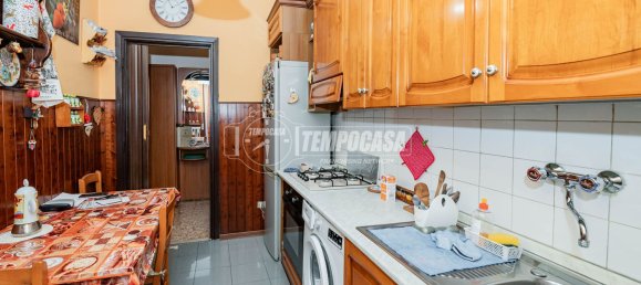 3 rooms Apartment in San Donato Milanese, Italy No. 274452 6