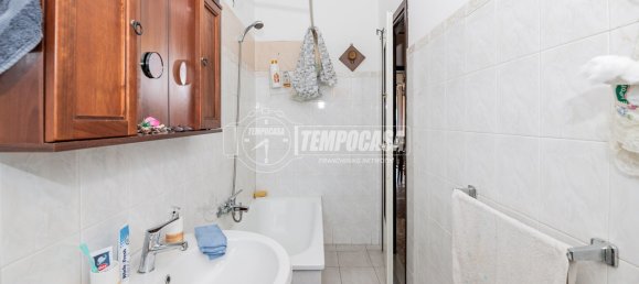 3 rooms Apartment in San Donato Milanese, Italy No. 274452 16