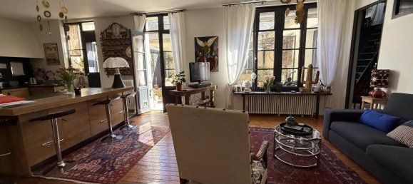 5 Schlafzimmer Wohnung in Poitiers, France, Nr. 341199 2