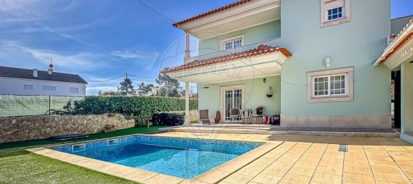 3 bedrooms House in Sesimbra, Portugal No. 185441 7