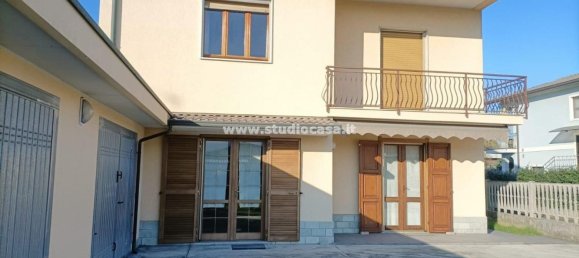 4 rooms Villa in Trescore Cremasco, Italy No. 112975 5