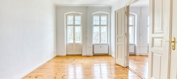 6 rooms Building in Wedding, Germany No. 351408 3