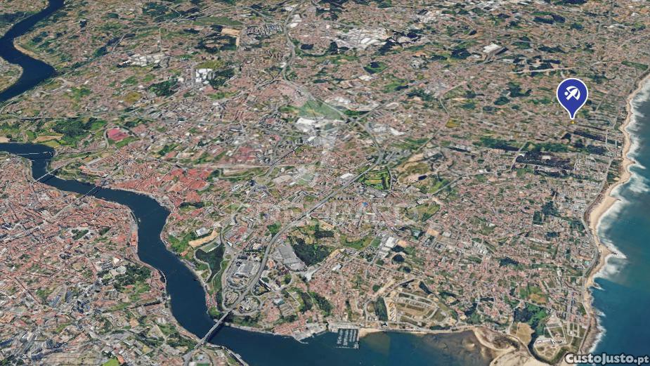 199m² Land in Vila Nova de Gaia, Portugal No. 138417