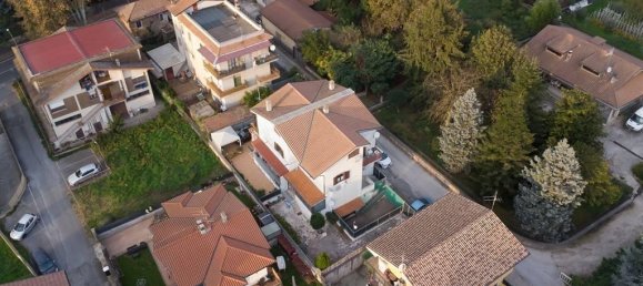 3غرفة شقة في Palestrina, Italy رقم 29579 27