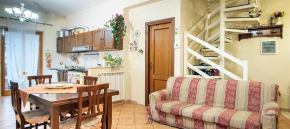 3غرفة شقة في Palestrina, Italy رقم 29579 4