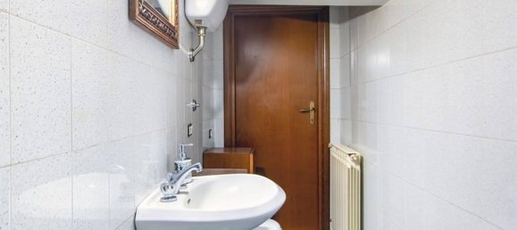 3غرفة شقة في Palestrina, Italy رقم 29579 23