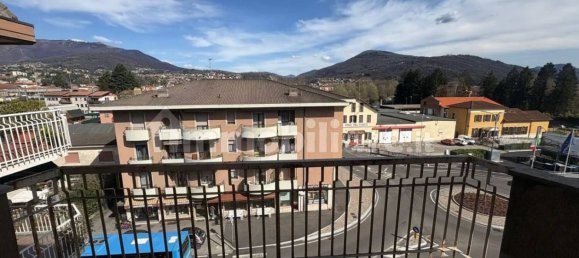 4 غرف نوم شقة في Luino, Italy رقم 344045 14