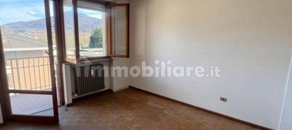4 غرف نوم شقة في Luino, Italy رقم 344045 4