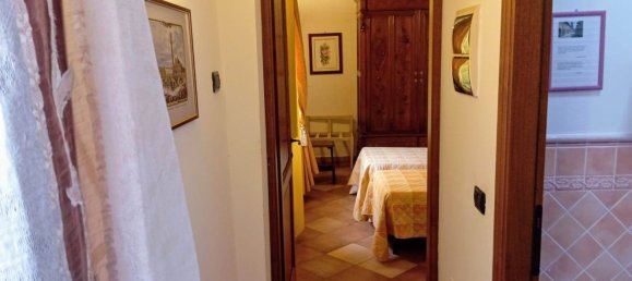 5 rooms Apartment in Certaldo, Italy No. 286740 9