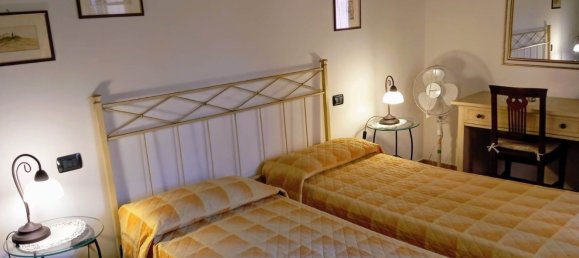 5 rooms Apartment in Certaldo, Italy No. 286740 13