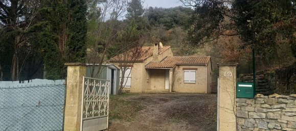 3 bedrooms House in Saint-Julien, France No. 196712 2