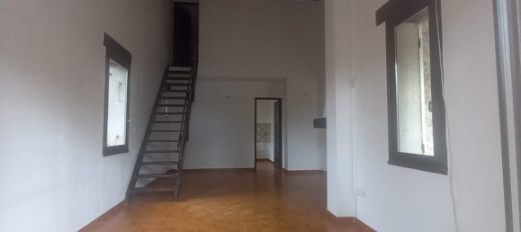 3 bedrooms House in Saint-Julien, France No. 196712 12