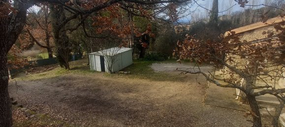 3 bedrooms House in Saint-Julien, France No. 196712 7