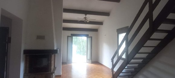 3 bedrooms House in Saint-Julien, France No. 196712 17