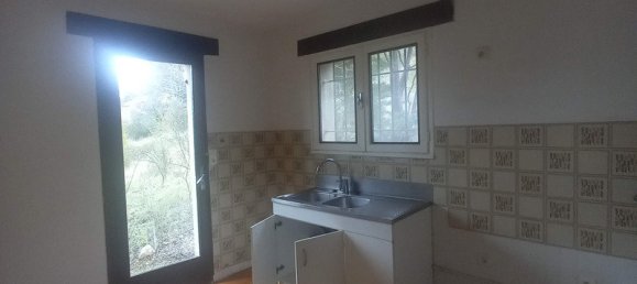 3 bedrooms House in Saint-Julien, France No. 196712 20