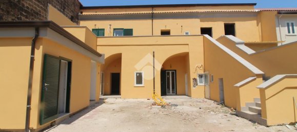 2 Schlafzimmer Wohnung in Casagiove, Italy, Nr. 310040 13