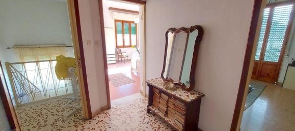 Villa de 7 divisões em Carrara, Italy N.º 45682 19