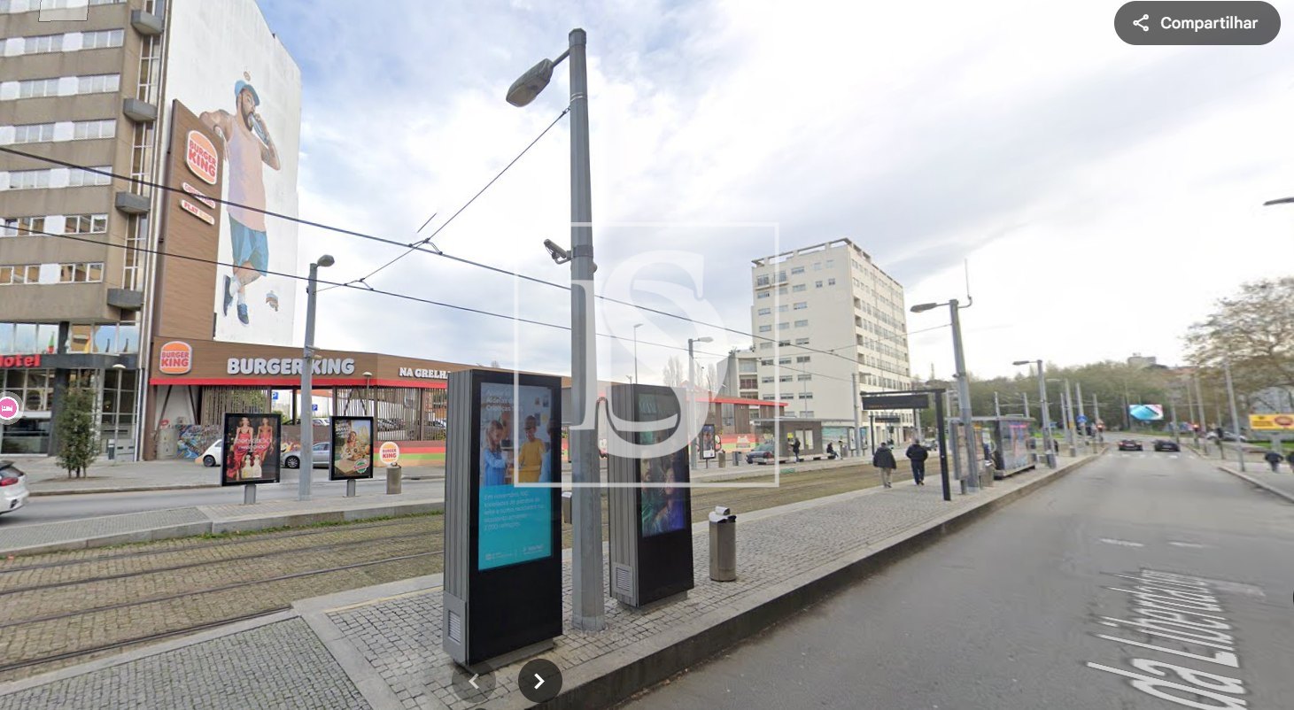  قطعة أرض في Matosinhos, Portugal 1742متر مربع رقم 235081