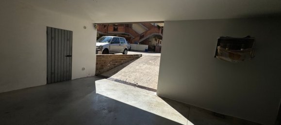 Apartamento de 3 habitaciónes en Silvi, Italy No. 282389 26