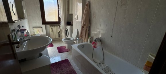 Apartamento de 3 habitaciónes en Silvi, Italy No. 282389 10