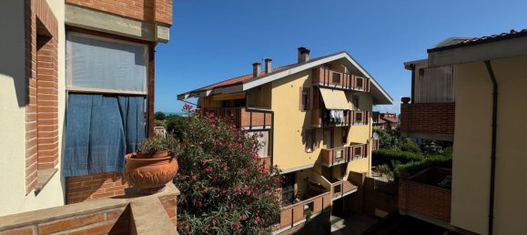 Apartamento de 3 habitaciónes en Silvi, Italy No. 282389 15