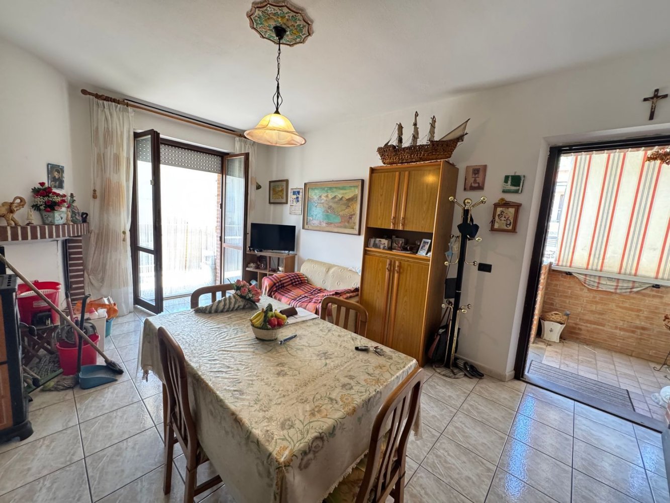Apartamento de 3 habitaciónes en Silvi, Italy No. 282389