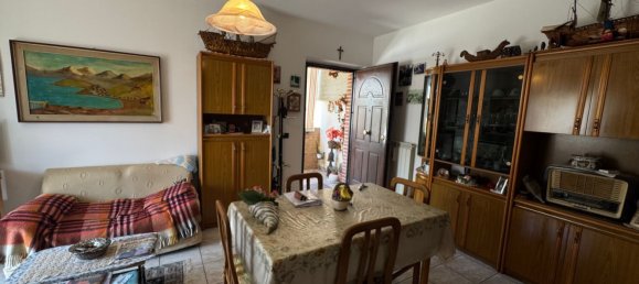 Apartamento de 3 habitaciónes en Silvi, Italy No. 282389 4