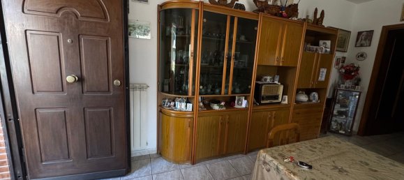 Apartamento de 3 habitaciónes en Silvi, Italy No. 282389 3