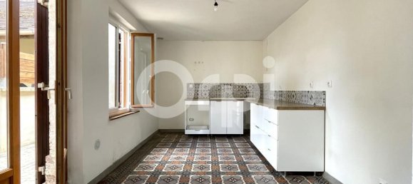 2 bedrooms House in La Couture-Boussey, France No. 360641 10