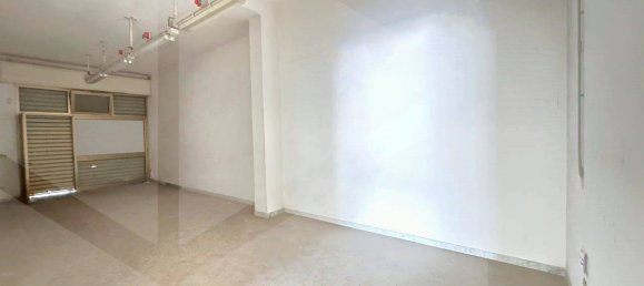 80m² Commercial property in Triggiano, Italy No. 17112 4