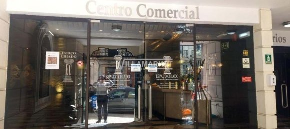 44m² Office in Lisbon, Portugal No. 94113 9