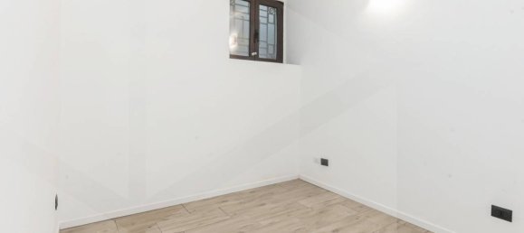 3غرفة شقة في Milan, Italy رقم 241835 14