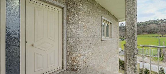 4 bedrooms House in Povoa de Lanhoso, Portugal No. 37275 35