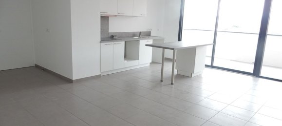 2 Schlafzimmer Wohnung in Valence, France, Nr. 200995 8