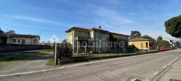 5 bedrooms Villa in Verona, Italy No. 73404 8