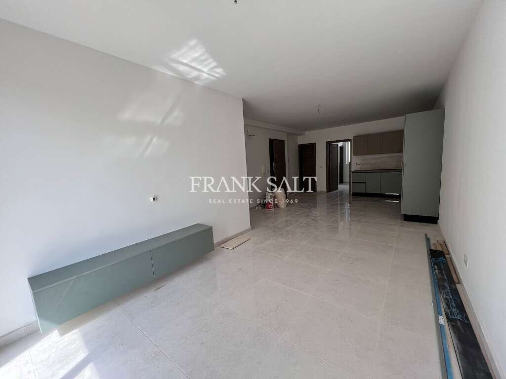 Apartamento T2 em Gzira, Malta N.º 4654