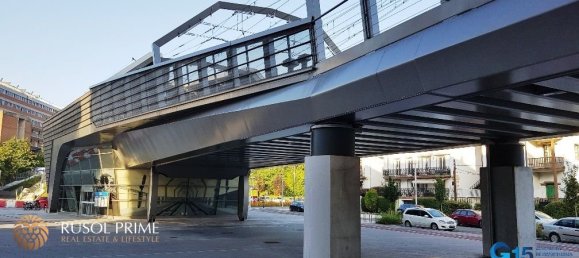 Gewerbliche Immobilie in Donostia-San Sebastian, Spain 210.0m², Nr. 377 12