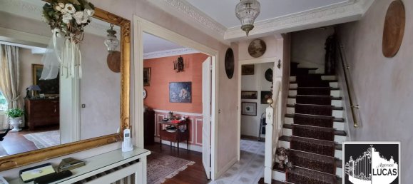 4 bedrooms Villa in Verrieres-le-Buisson, France No. 182812 12