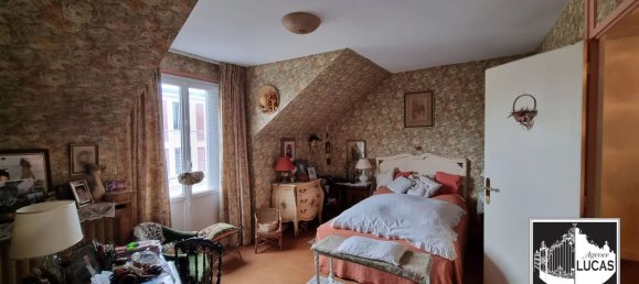 4 bedrooms Villa in Verrieres-le-Buisson, France No. 182812 18