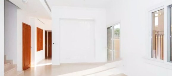 3 bedrooms Villa in Serena, UAE No. 6898 3