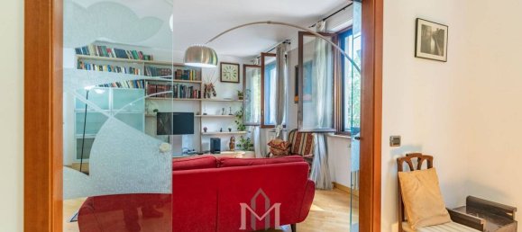 Apartamento de 2 dormitorios en Milan, Italy No. 358869 5