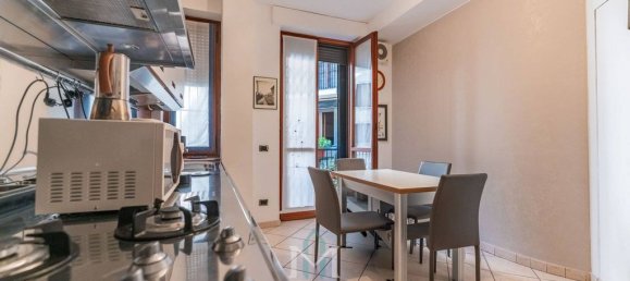 Apartamento de 2 dormitorios en Milan, Italy No. 358869 10