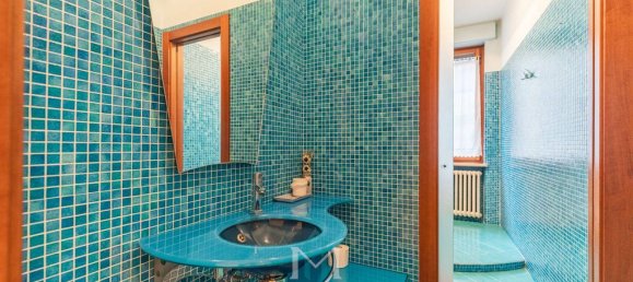 Apartamento de 2 dormitorios en Milan, Italy No. 358869 21