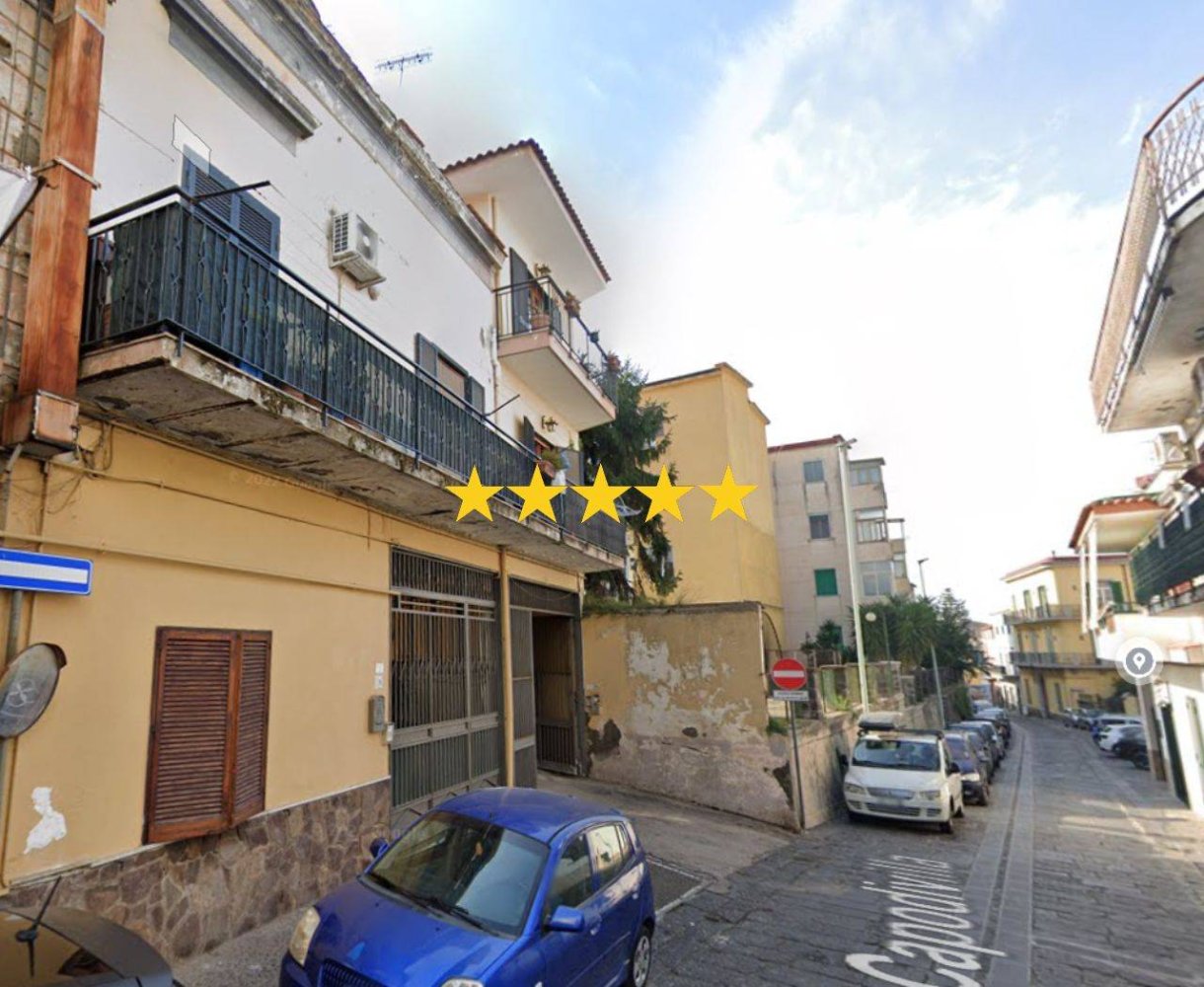 4 غرف نوم شقة في Sant'Anastasia, Italy رقم 328955